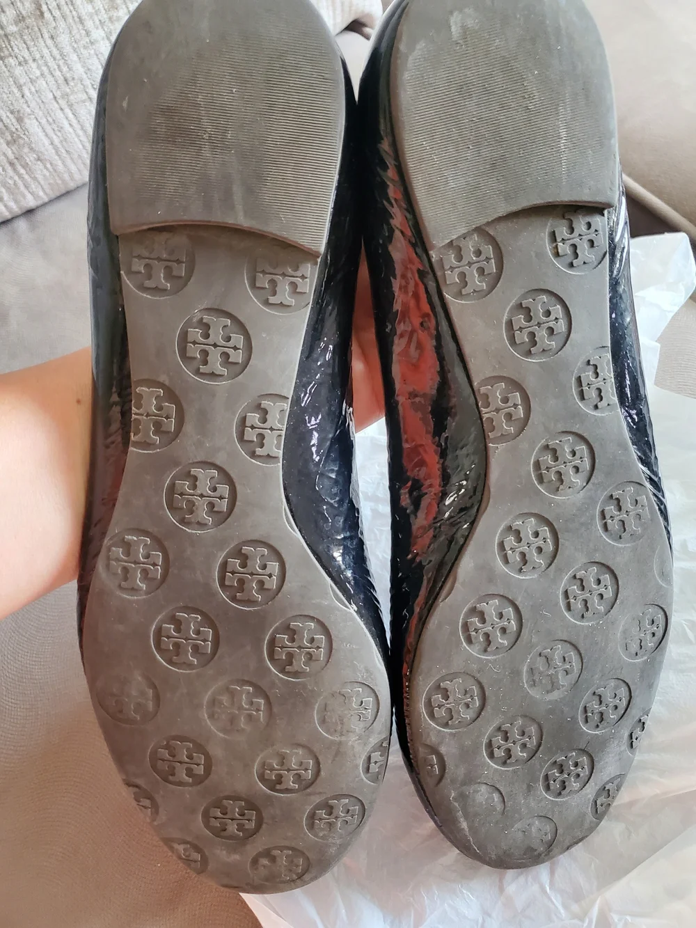 Tory Burch Black Patent Logo Round-Toe Ballet Flats Sz 10